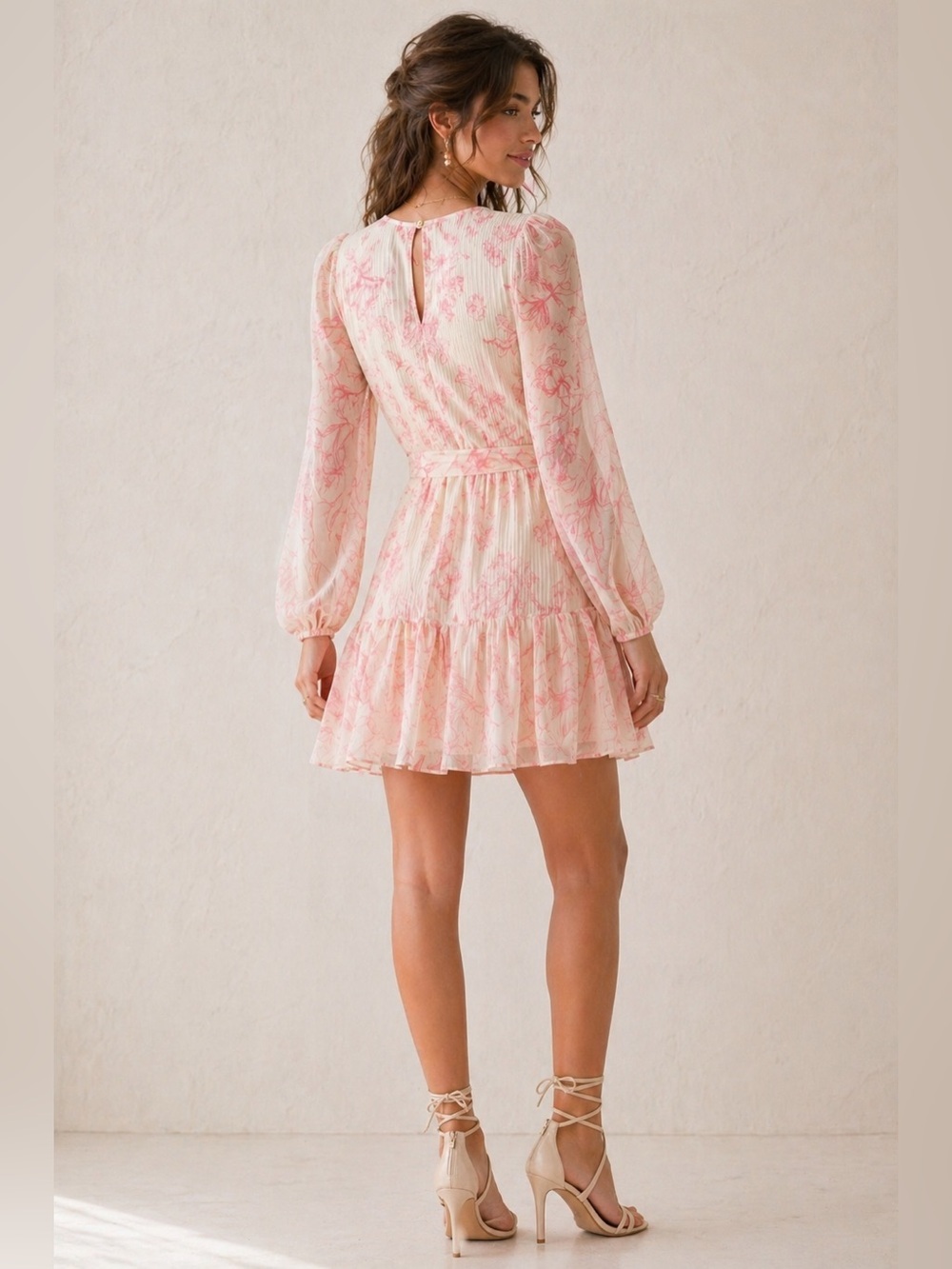 NWT BCBG coquette Floral Chiffon Mini Pleated Long Sleeve Tie Waist Romantic - Picture 2 of 14